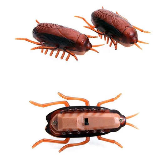 Funny Electronic Cockroach Toy with Battery For Kids Novelty Gag Toys Pet Cat Puppy Toys