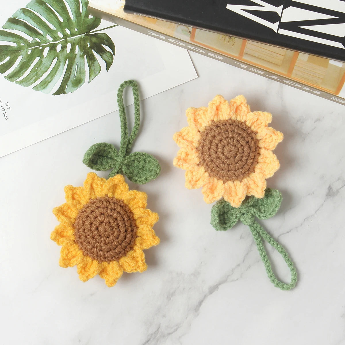 2pcs Handmade Crochet Knit Sunflower Multipurpose Pendant Bag Car Key Ring Decoration Charm Cute Auto Interior Accessories