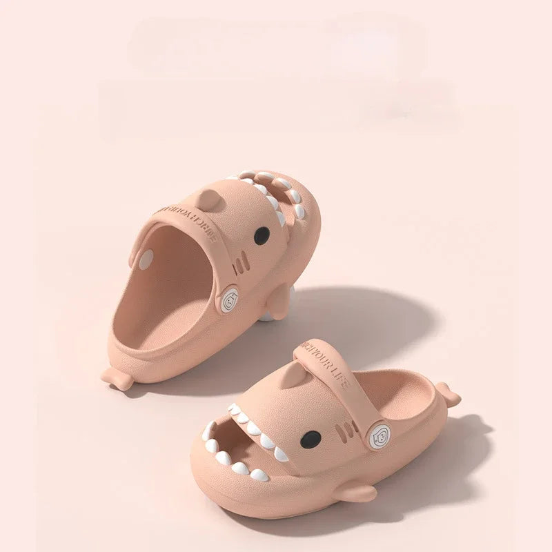 2024 Summer New Kids Toddler Baby Outdoor Eva Slippers Cute Flat Heel Children Beach Sandals Cartoon Shark kids Slippers