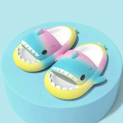 Summer Gradient Shark Slippers Children's Home Bathroom Slippers Baby Non Slip Platform Cute Cartoon Soft Sole Kids Fun Shoes